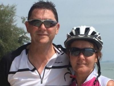Jackie & Chris Bell Cycling on the  tour with redspokes
